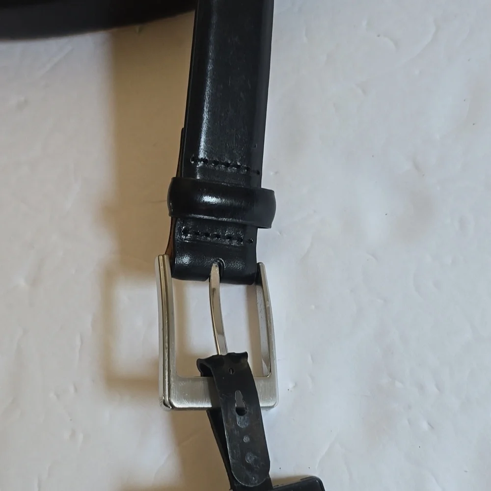 Lands END Mens Black leather Belt Silver Buckle New! Sz.46